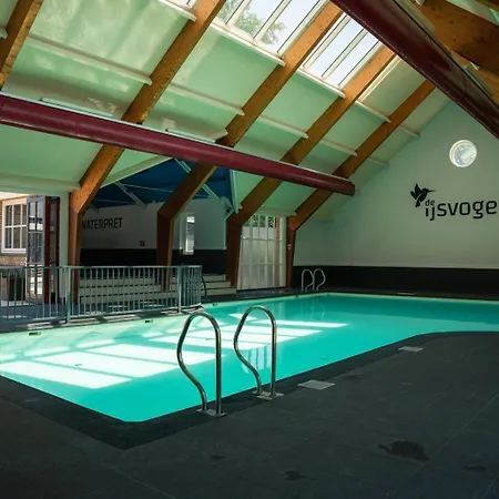 בקתה Familiechalet - Veluwe - Zwembad - Gratis Parkeren פורטהאוזן