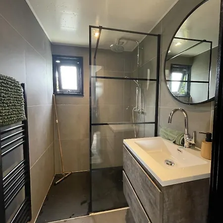 Familiechalet - Veluwe - Zwembad - Gratis Parkeren *
